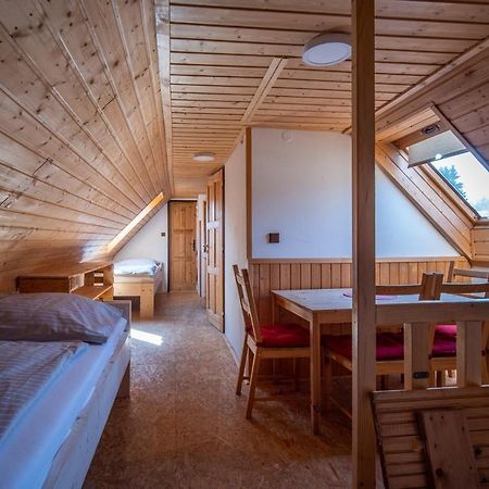 Penzion Koucky Bedřichov エクステリア 写真